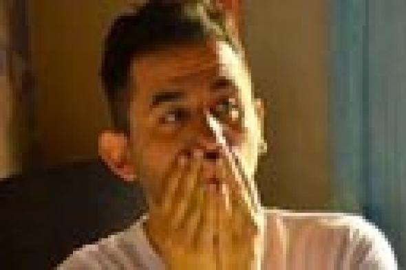 أحمد حلمي خارج نطاق الخدمة على Facebook وTwitter!