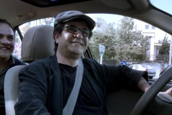اﻹيراني جعفر بناهي يفوز بالدب الذهبي عن "Taxi"