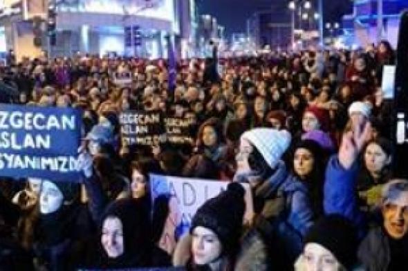 البرلمان التركي يقترح "شهادة صلاحية للزوج"