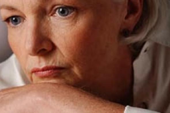 النساء أكثر عُرضة للإصابة بـ"العته" من الرجال