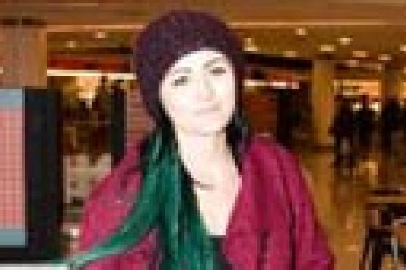 بالصور- السلطانة "شهرزاد" من "حريم السلطان" بشعر أخضر!‎