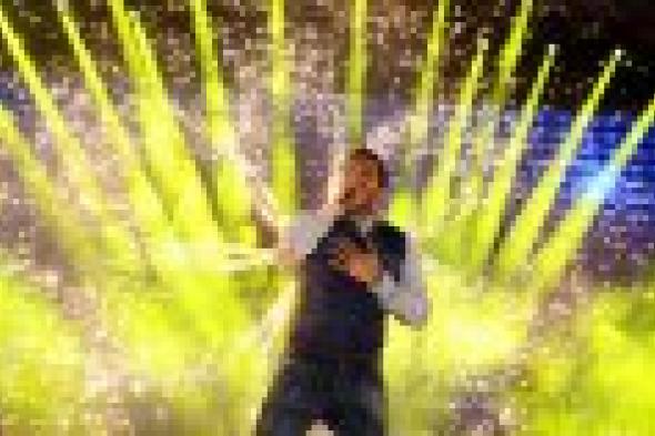 بالصور: حماقي يشعل حفل استاد القاهرة بأغانيه الشهيرة