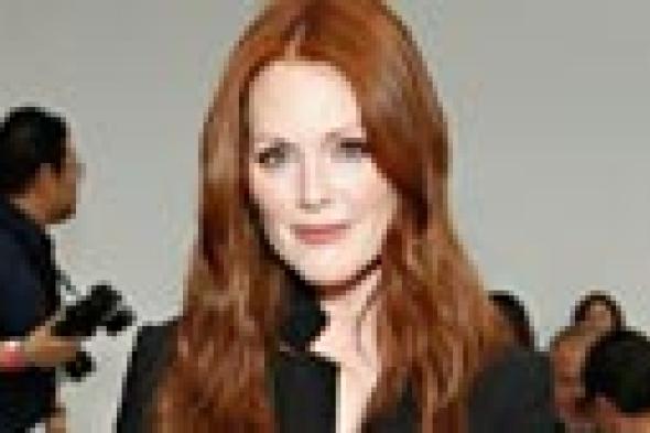 جوليان مور تنعي مخرج فيلم "Still Alice" الذي نالت عنه أول أوسكار