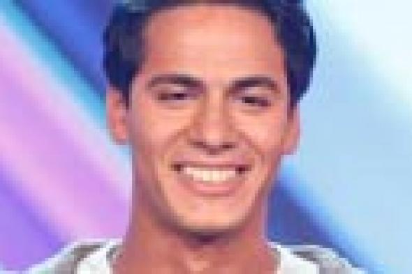 بالفيديو: إليسا تغازل متسابق مصري في The X Factor