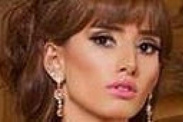 صورة- زينة تنجو من الموت.. وتصف الحادث بـ "الغريب"