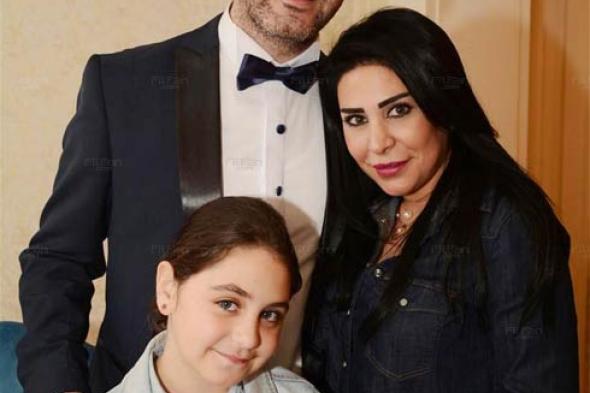 بالصور- وائل جسار يحيي حفل الربيع في القاهرة بحضور زوجته وابنتهما