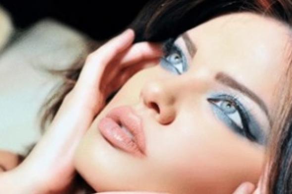 جمال المرأة سلاح بثلاثة أبعاد: ضرورة وخطورة ... وفصام