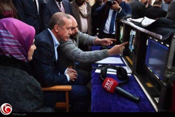صور-تفاصيل زيارة أردوغان وحرمه لموقع تصوير مسلسل "Filinta"