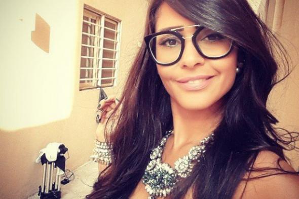 ساندي: صورت يوم واحد في"مملكة يوسف المغربي"، واستكمل مشاهدي نهاية الشهر