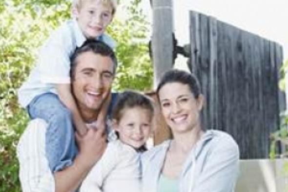 تضامن : التمييز وعدم المساواة يحول دون إعتبار الأمهات شريكات في إتخاذ القرارات المتعلقة بأطفالهن وأسرهن