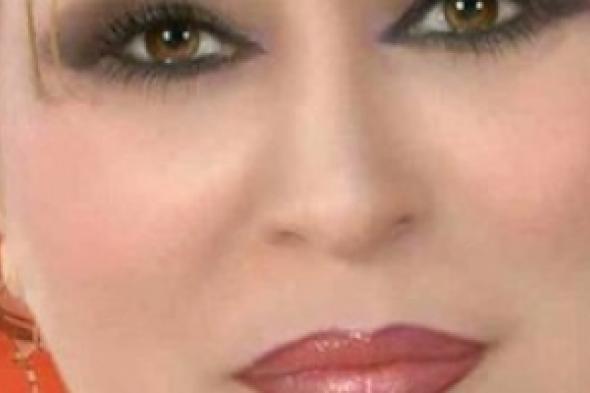 العراقية ليلى الخفاجي لـ " وكالة أخبار المرأة "  أكتب للحب والحياة والسلام