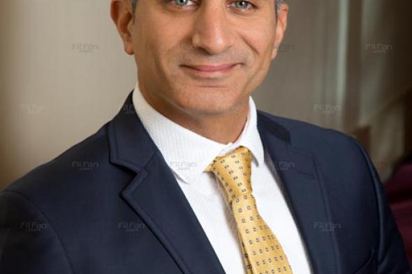 باسم يوسف يسخر من وقف برنامج ريم ماجد: "من امتى البرامج بتتوقف"