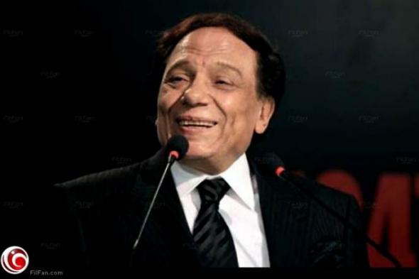 بالفيديو- عادل إمام يحرج الحكومة بحركة "إيه" في "أستاذ ورئيس قسم"