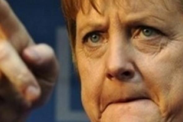 ميركل «أكثر نساء العالم نفوذاً» ونافستها كلينتون بشكل كبير