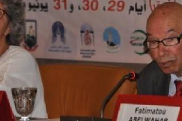 أكاديمي جزائري: السلفيُّون يستهدفون المرأة وهمّهم التحكّم في حميميتِها