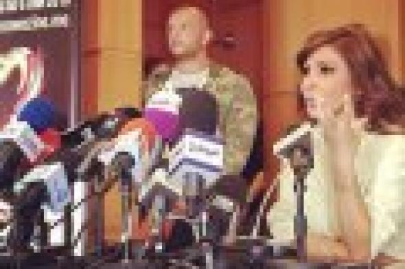 إليسا تكشف موقفها من الاستمرار في لجنة تحكيم "The X Factor"
