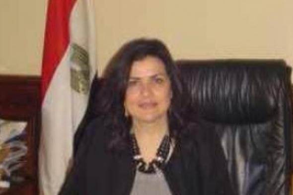 سيدة باريس "أمل الصبان"