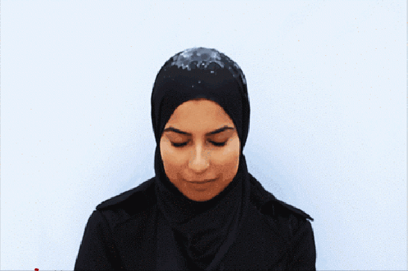 « كول دراي » أول حجاب يتحدّى الحر و البلل