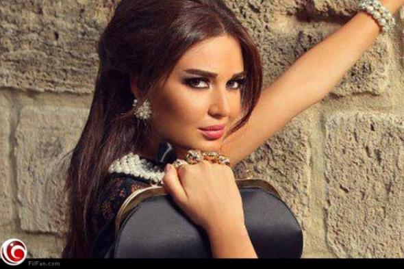 بالفيديو- سيرين عبد النور: ليس من المفترض أن يغضب السيسي من لقب تدليلي.. وهؤلاء الفنانين أبنائي
