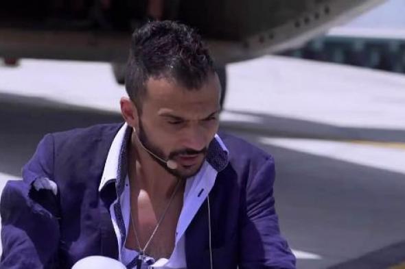 بالفيديو: رامز جلال يكشف لأول مرة عن مقلب "رامز واكل الجو" من الطائرة