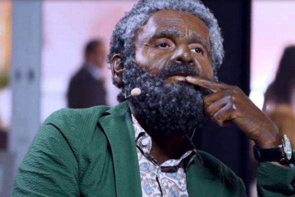 رامز جلال ينشر فيديو  من "رامز واكل الجو" يكشف حقيقة مقالبه