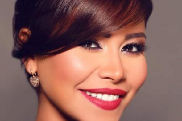 طارق الشناوي: شيرين نجحت في أولى بطولاتها المطلقة، وأداءها يتسم بالتلقائية