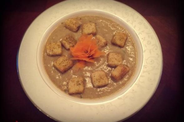 شوربة كريما الخضار المشكّلة ... طبق لذيذ و مغذّي تبدأون به إفطار رمضان
