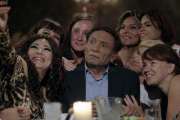 عادل إمام يودِّع "أستاذ ورئيس قسم"