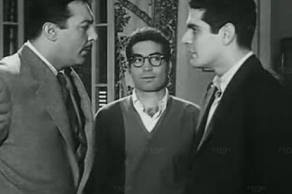 بالفيديو- عمر الشريف ورشدي أباظة لم يكن بينهما وفاق بسبب "لورانس العرب"