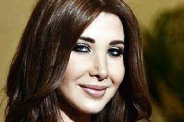 صورة- نانسي عجرم في إطلالة عائلية جديدة