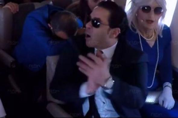 بالفيديو- مدحت صالح أول من يكتشف مقلب "رامز واكل الجو"