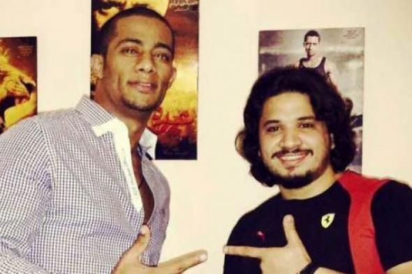 مصطفى حجاج يغني لـ"شد أجزاء" محمد رمضان