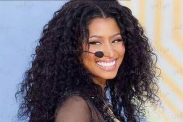 بالفيديو- بعد حربهما على Twitter.. نيكي ميناج تعلن اعتذار تايلور سويفت لها عبر الهاتف