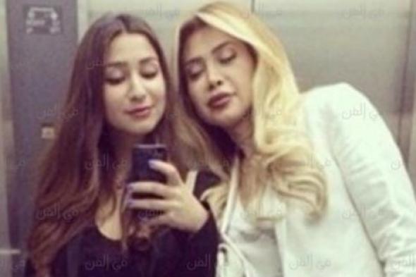 هل ترتدي نوال الزغبي فساتين من تصاميم ابنتها "تيا"؟