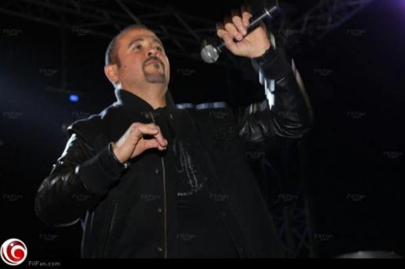 هشام عباس ينتهي من تسجيل "عمار يا مصر" استعدادا لافتتاح قناة السويس الجديدة