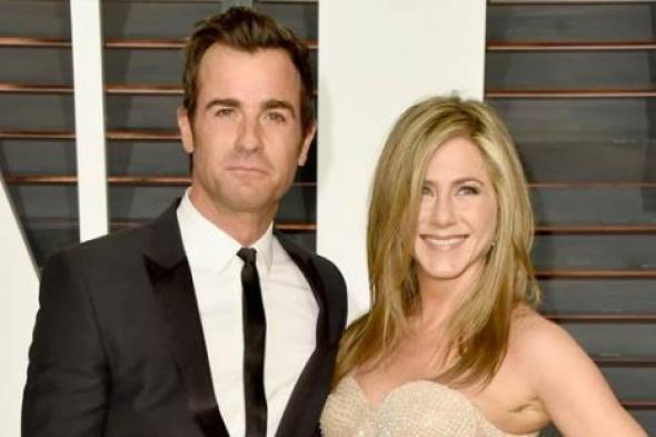 جينيفر أنيستون لم تدعُ "جوي" و"تشاندلر" من مسلسل Friends لحفل زفافها