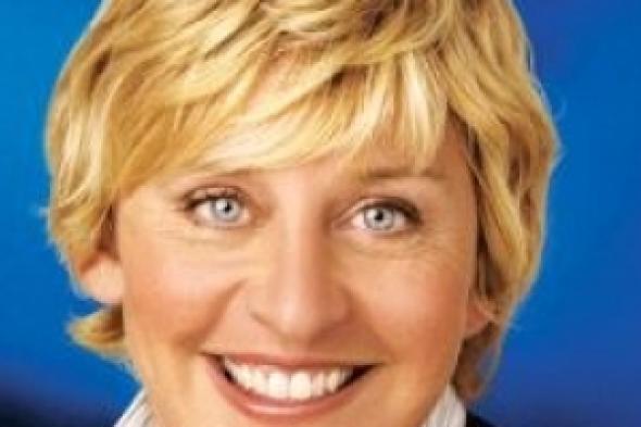 ألين دى جينيريس تكشف استضافتها لنساء غيرن العالم