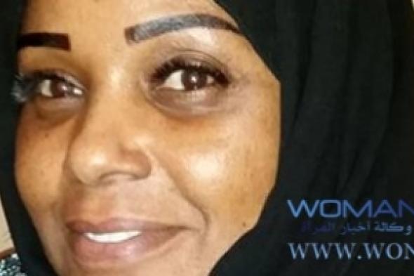 شيخة سالم البلوشي فنانة  إماراتية تصمم المجواهرات التقليدية  بإبداع خلاق