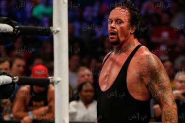 بالفيديو- "ذا أندرتيكر" ينهار في Summer Slam عقب هزيمته لـ "الوحش" بروك ليزنر