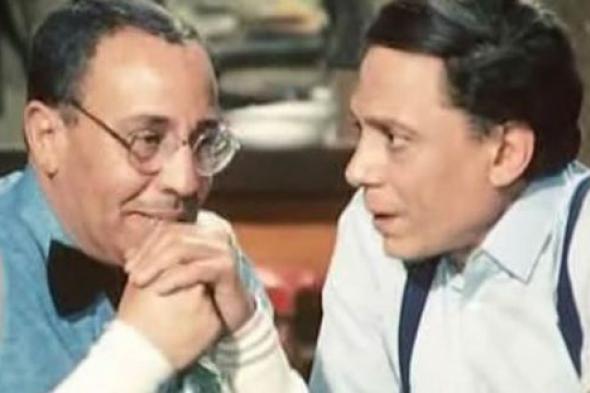 بالفيديو- عادل إمام يعرض شهادة "أستاذه" فؤاد المهندس عنه في ذكرى ميلاده الـ 91