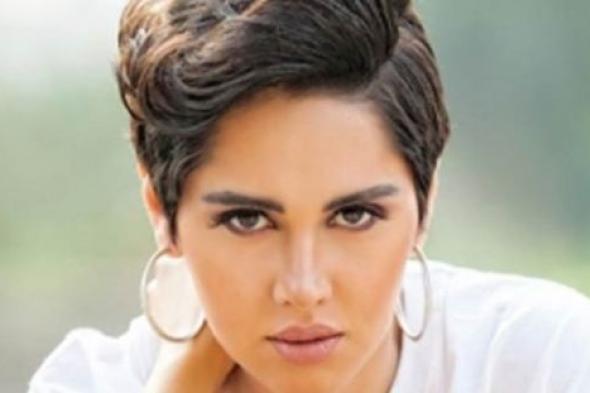 صورة- ياسمين رئيس تغضب محبيها من جديد بسبب ملابسها