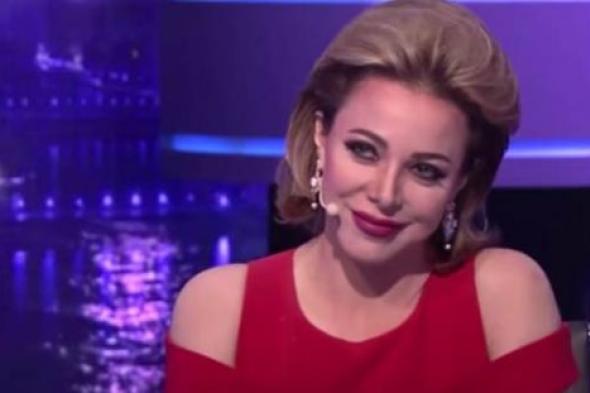بالفيديو- هذا هو رد فعل سوزان نجم الدين بعد عرض مشهد مثير لها