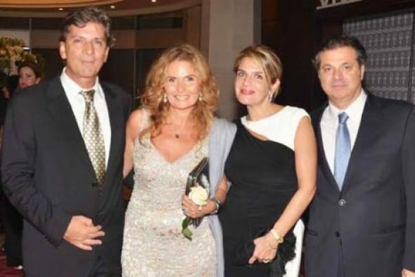 صورة- ظهور نادر ليسرا بصحبة زوجها خالد سليم