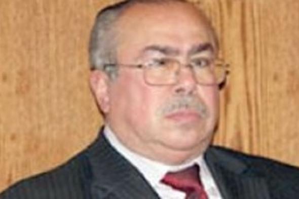 المرأة والعواجيز.. لماذا؟