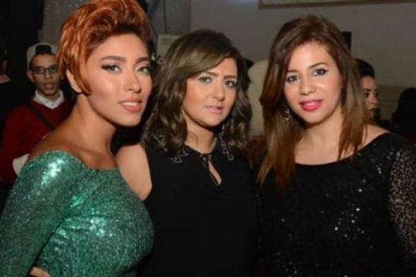 #شرطة_الموضة: شعر زيزي يفسد إطلالتها
