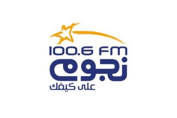 بالصور- "نجوم FM" تدعم السياحة بإذاعة برنامج خالد عليش من شرم الشيخ