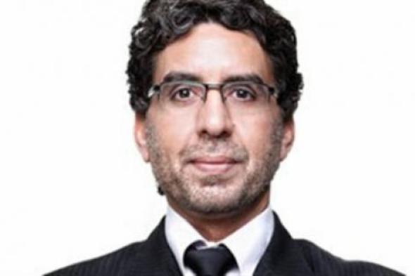 محمد ناصر.. "العيب فيك مش في الضي"