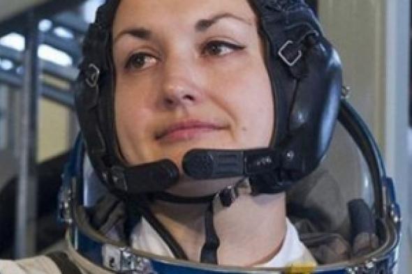 ست روسيات إلى الفضاء.. تجربة “لونا-2015”