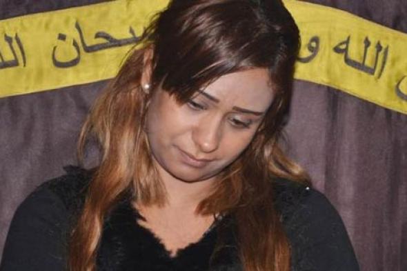 بالفيديو- شجار بين سارة طارق مع زوجة طرابيك الأولى في عزائه