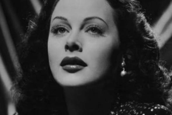 بالصور: نساء صنعن التاريخ و تم التعتيم عليهن في زمن الذكورية